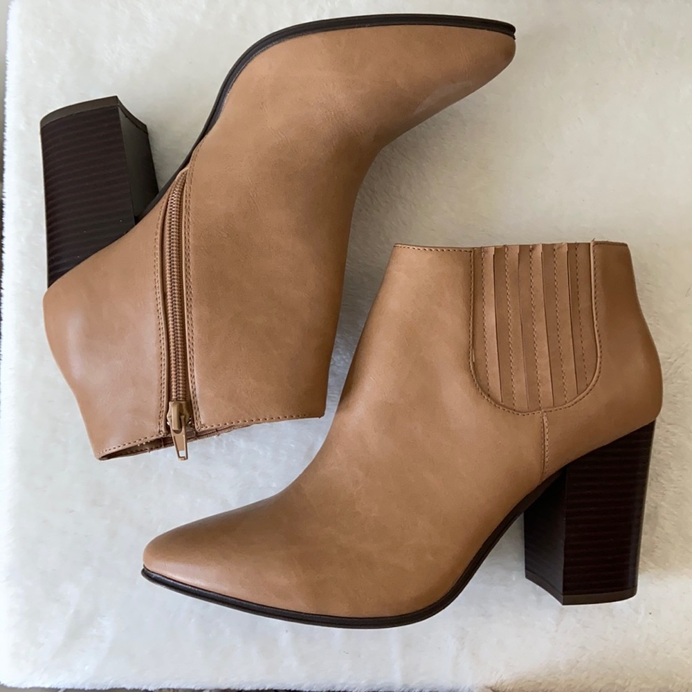 NWOT Forever 21 booties